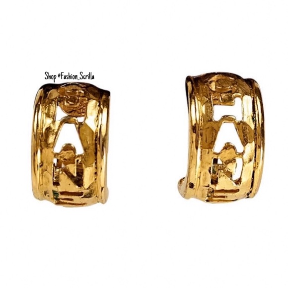 Chanel Vintage Gold Cut Out Logo Hoop Clip On Earrings - Picture 13 of 13